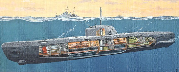 Re05078 Type XXI with interior submarine