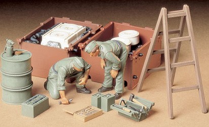 Ta35180 German Tank Engine maintenance Crew Set