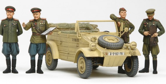 Ta25153 WWII Russian Commanders &Staff Car Set