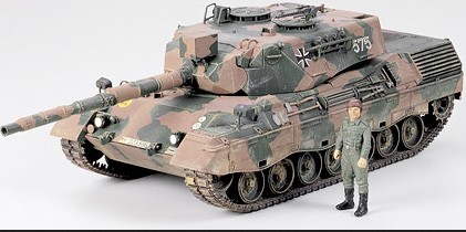 Ta35112 Leopard A4 West German Tank