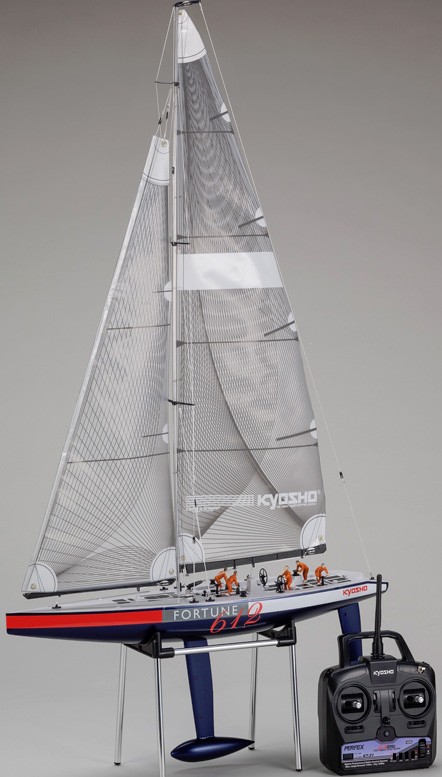 40042 Fortune 612 RC-purjevene