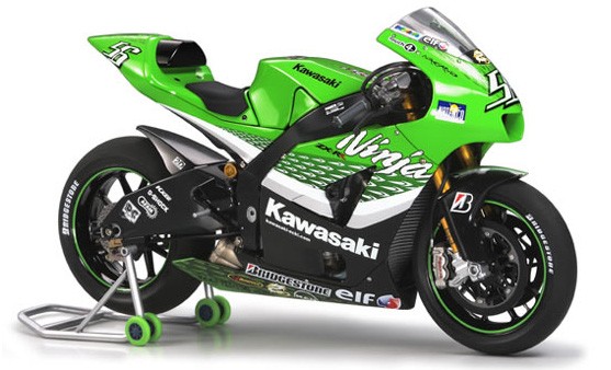 Ta14109 Kawasaki Ninja ZX-RR 2003