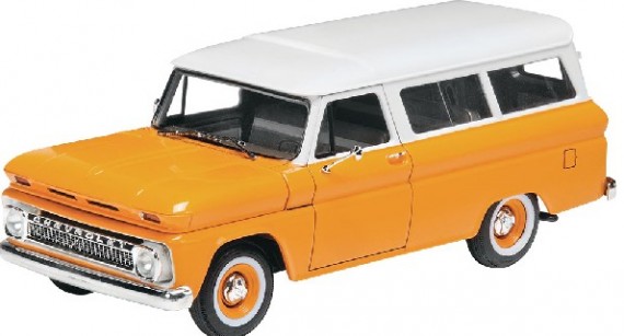 Mo4409 1966 Chevy Suburban