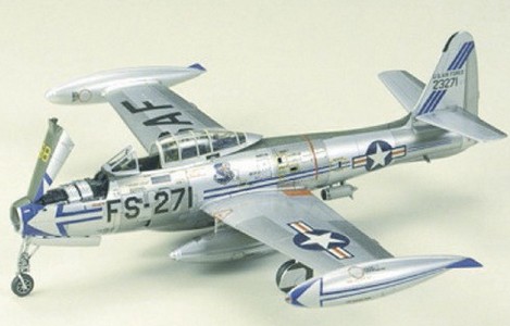 Ta60745 F-84G Thunderjet12,80