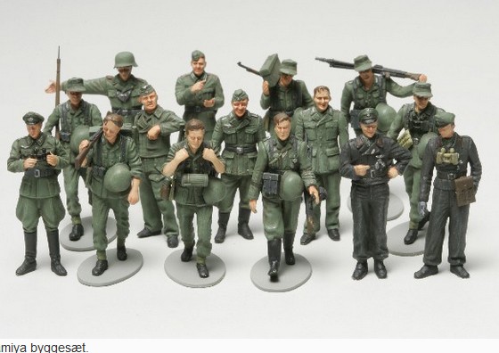 Ta32530 German Infantry On Maneuvers